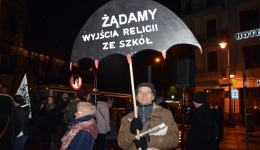 DÉJÀ VU! Ogólnopolski Strajk Kobiet - Kraków. 2018-01-17